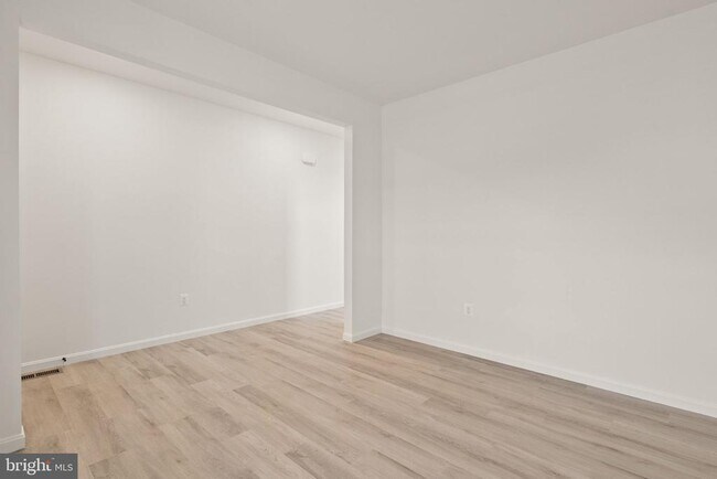 Building Photo - 9166 Arctic Fox Wy