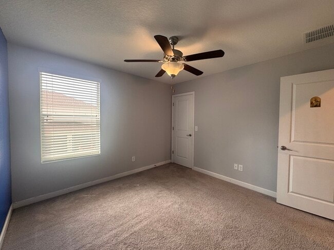 Building Photo - 4 Bedroom/3 Bathroom Enclave at Terra Bella