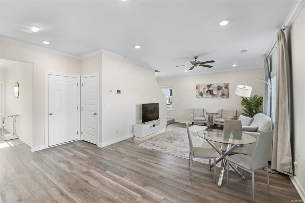 Building Photo - 6613 Firefly Ln