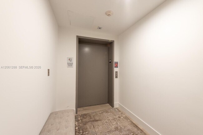 Building Photo - 16385 Biscayne Blvd