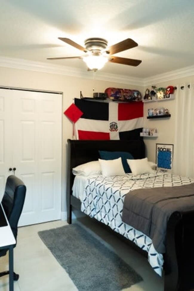 Building Photo - 5360 Kim Ct