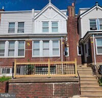 Building Photo - 4020 Howland St