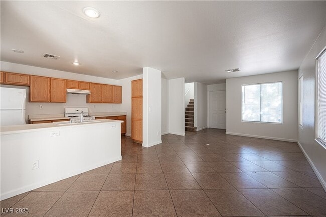 Building Photo - 5928 Strayhorn Ct