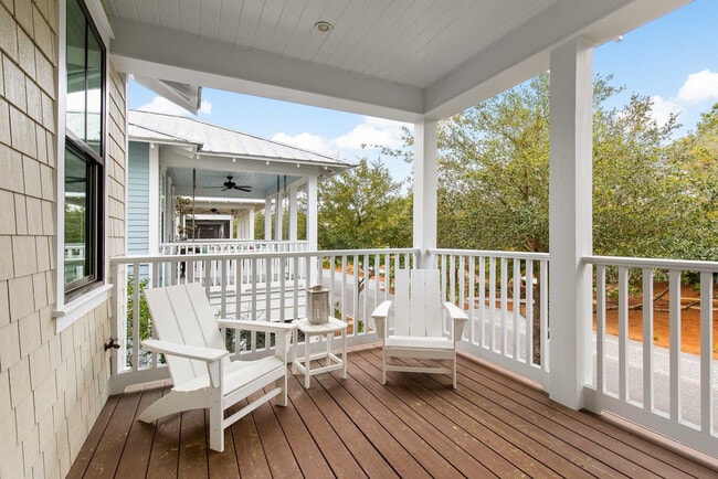 Building Photo - 80 East Royal Fern Way