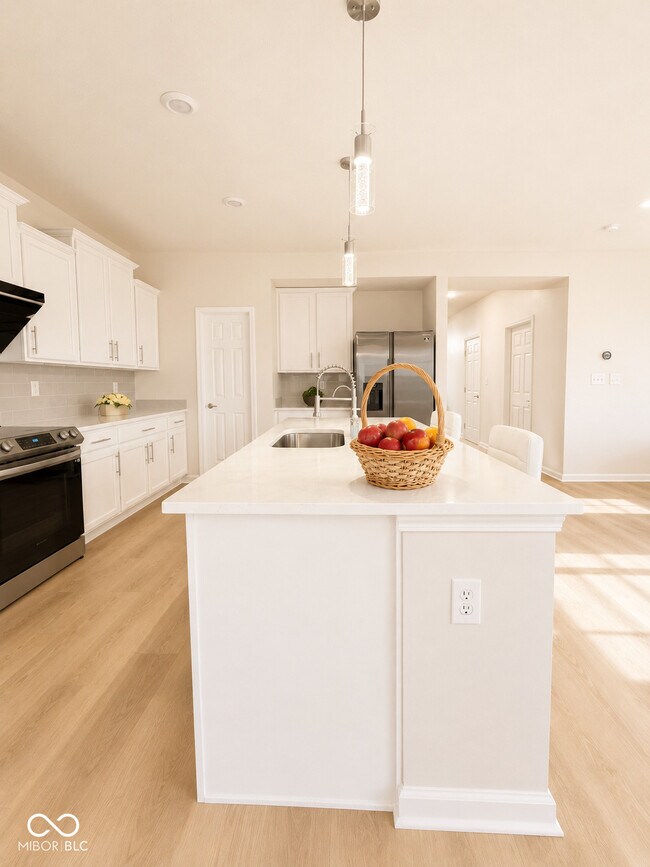 Building Photo - 5872 Wintersweet Ln
