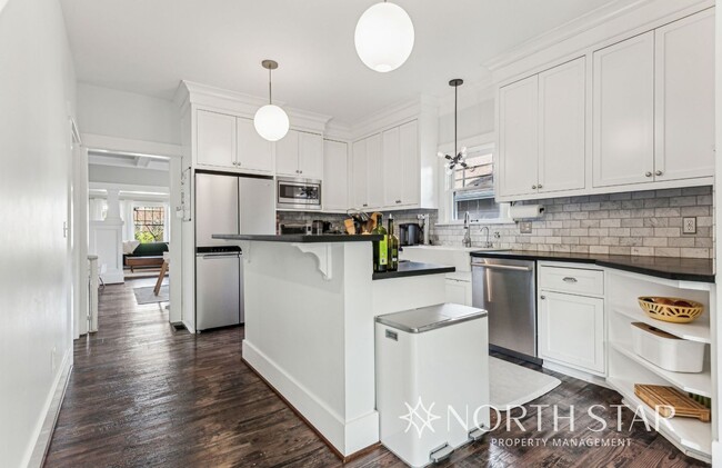 Building Photo - Beautifully Remodeled Classic Craftsman in Prime Portland Location