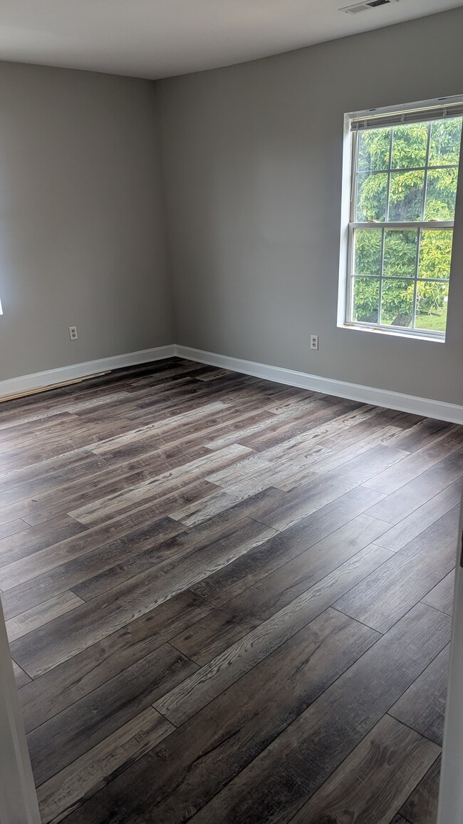 Building Photo - 3059 Midlothian Tpke