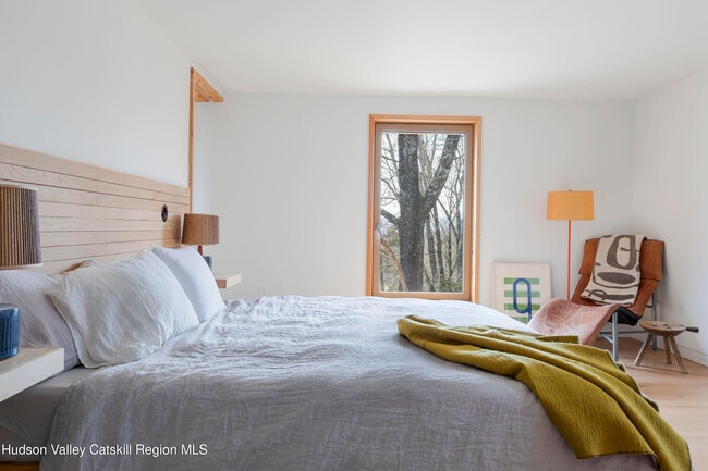 Building Photo - 94 Cherry Hill Rd