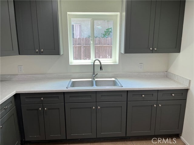 Building Photo - 1257 Velasco St