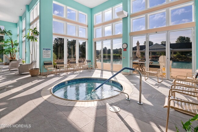 Building Photo - 104 Mirage Blvd