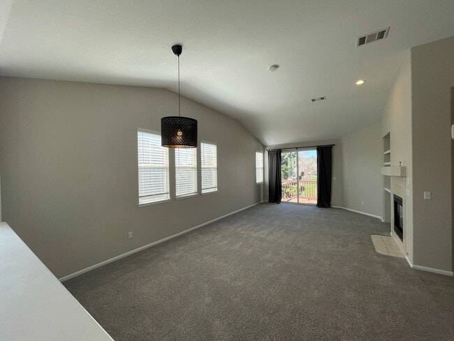 Building Photo - Built to Spoil! Gated Community in Denver with attached Garage!