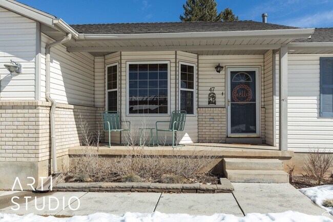 Building Photo - Spacious 5-Bedroom Home in Morgan – $500 O...