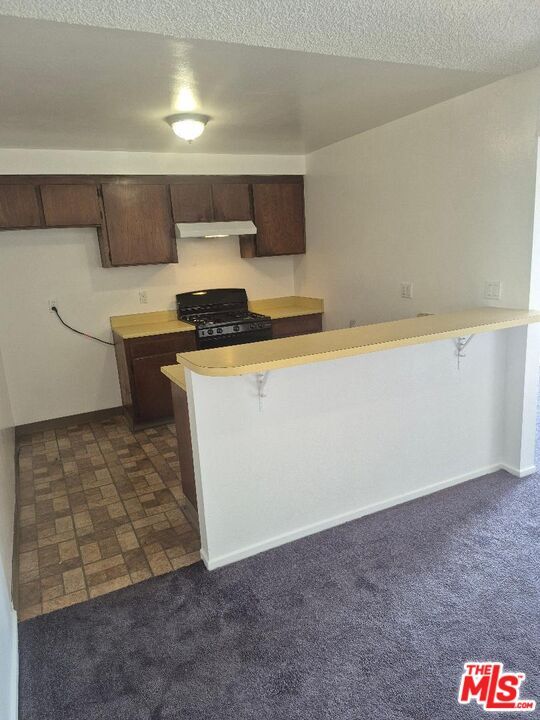 Building Photo - 2501 W Redondo Beach Blvd