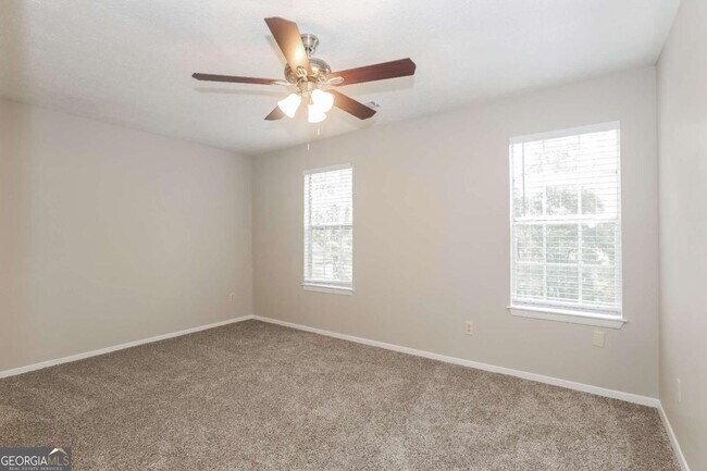 Building Photo - 442 Sherwood Oaks Rd