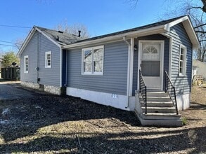 Building Photo - 1701 Catherine Dr
