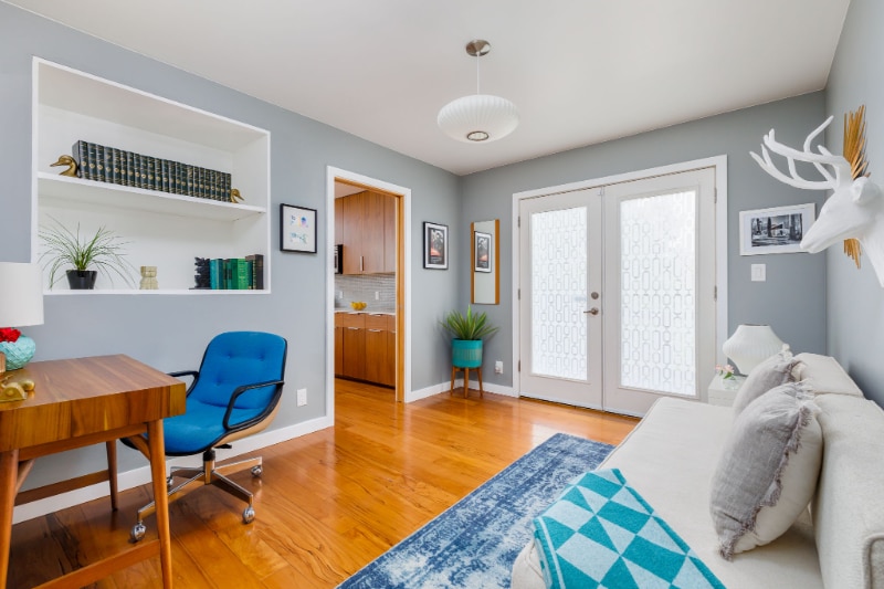 Building Photo - 3202 Santa Monica Dr