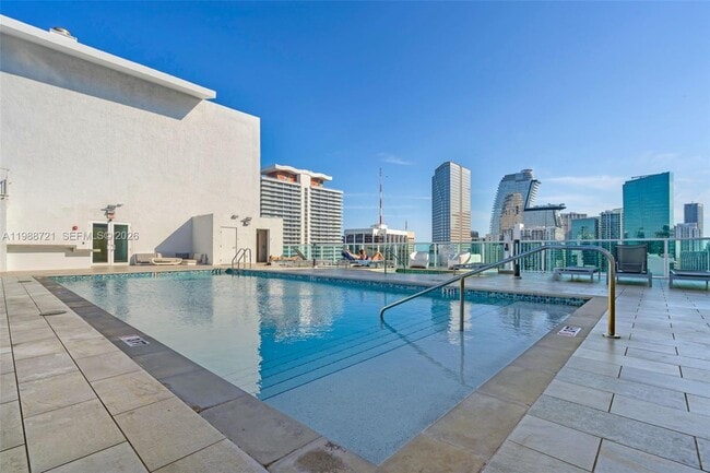 Building Photo - 133 NE 2nd Ave