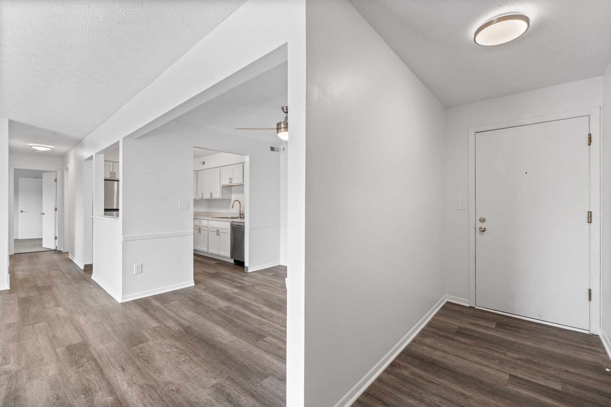 3x2 Rebuild Foyer - Pheasant Run Apartments