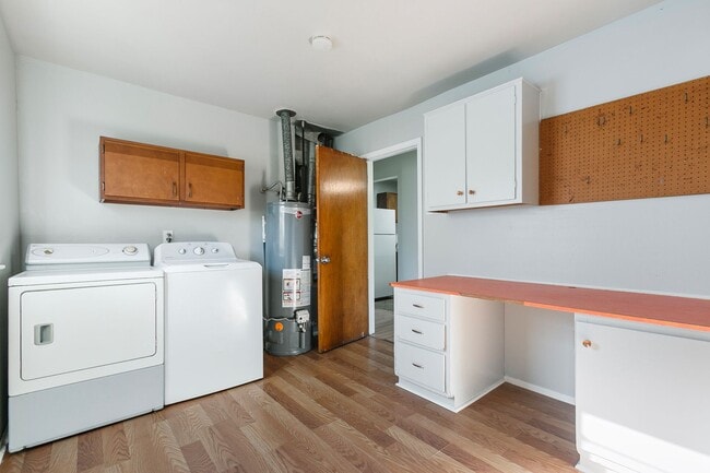 Building Photo - Beautiful 3-Bed, 2-Bath Home in Marrero – Move-In Ready & Full of Charm!