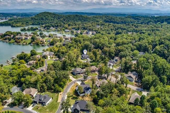 Building Photo - 310 Dudala Way