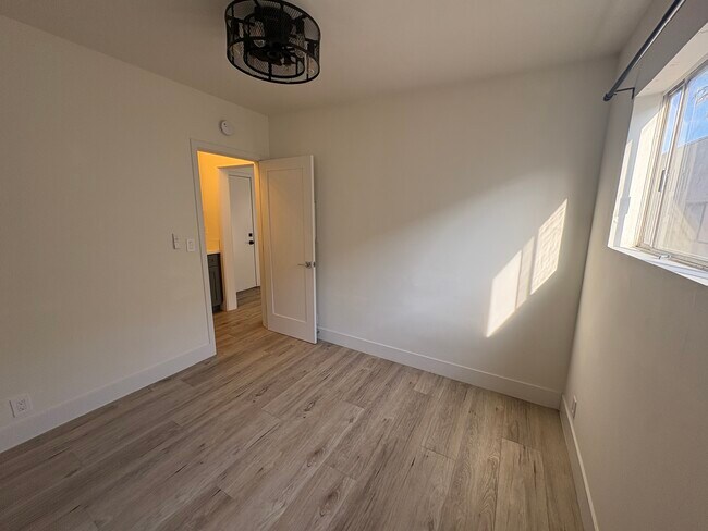 Building Photo - HOBART BLVD INC