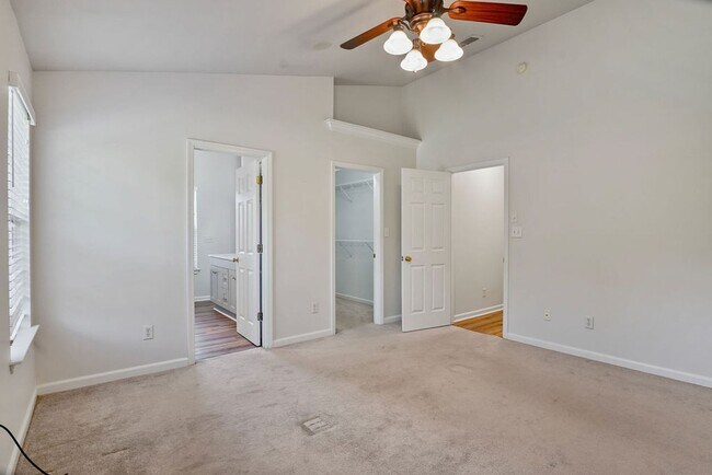 Building Photo - 125 Brook Highland Cove