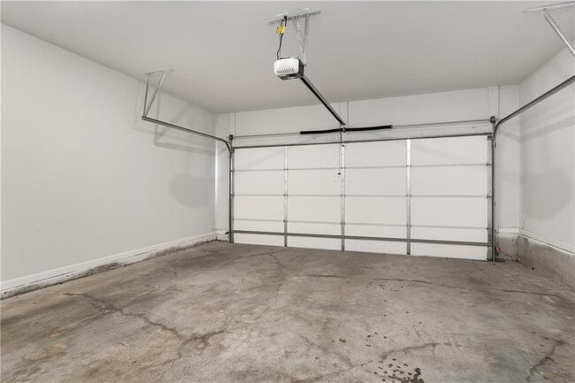 Building Photo - 4635 Cypress Pk Dr