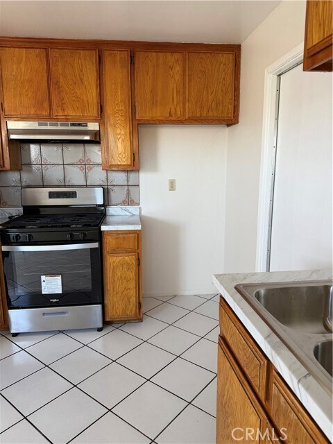 Building Photo - 16230 Sequoia St