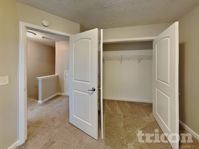 Building Photo - 2350 Dalton Park