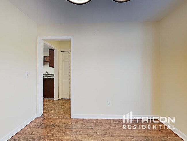 Building Photo - 602 Parrish Wood