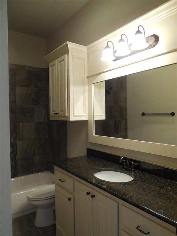 Building Photo - 3328 Enclave Ln