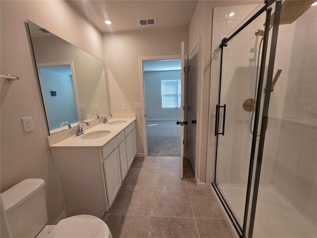 Building Photo - 1210 Port Blue Wy