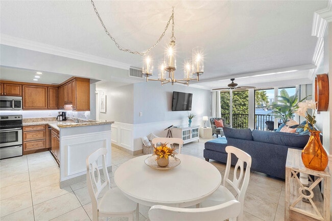 Building Photo - 740 S Federal Hwy