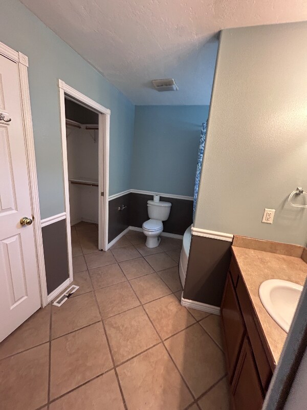 Building Photo - 517 Meadowview Ln