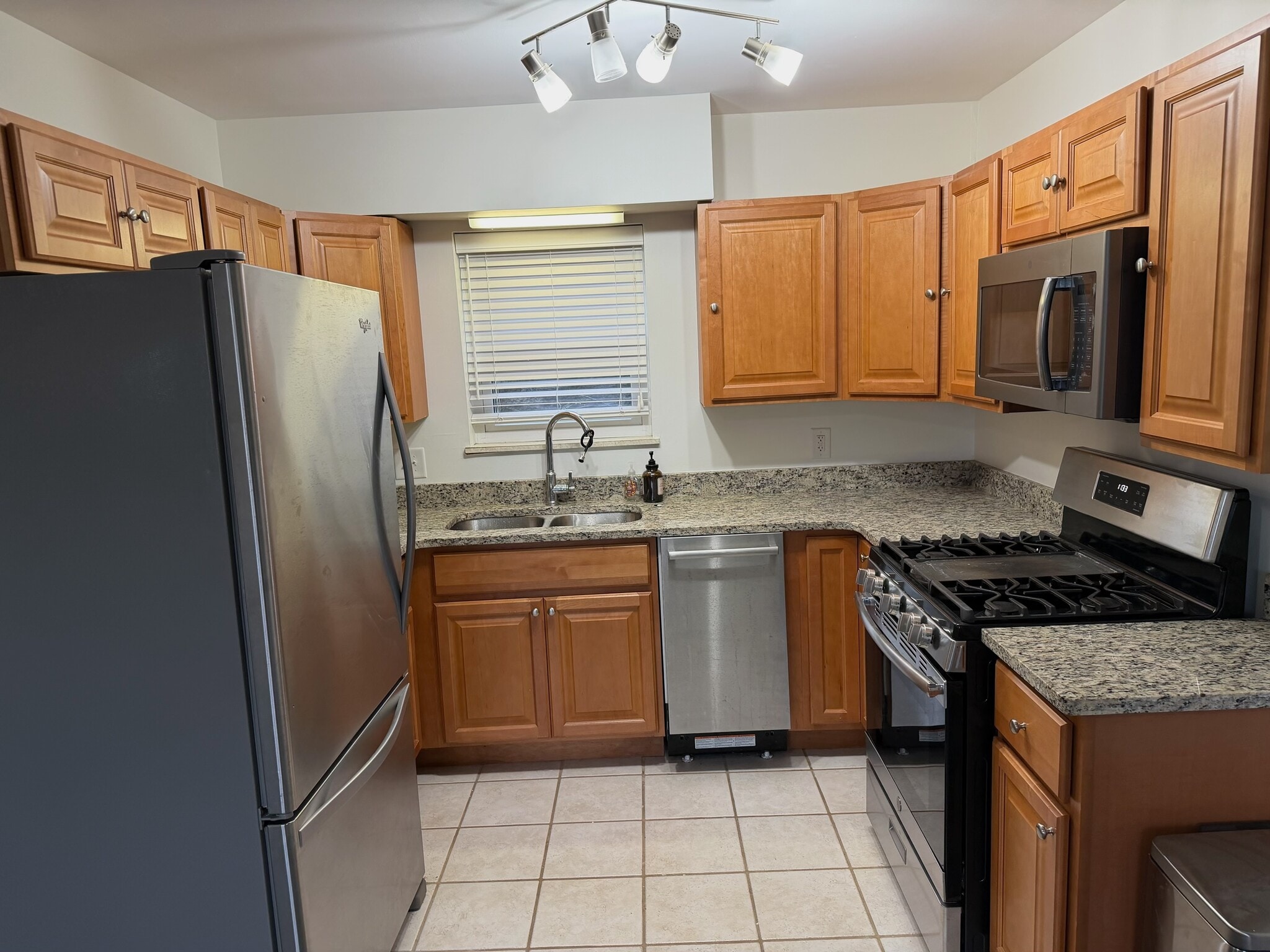 Building Photo - 441 West Virginia Ave.