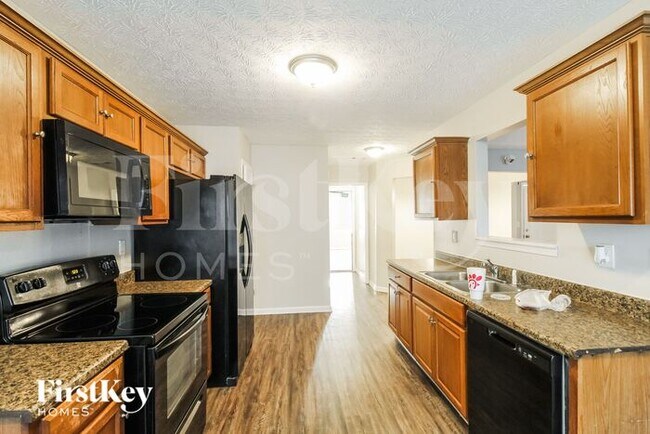 Building Photo - 175 Mills Creek Ln