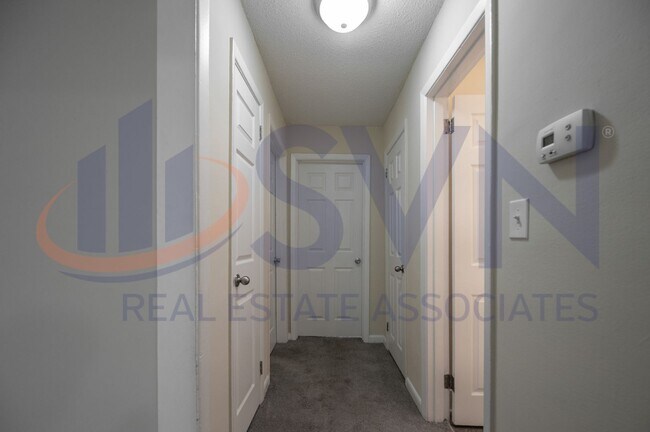 Building Photo - 3-Bedroom Home with Modern Touches