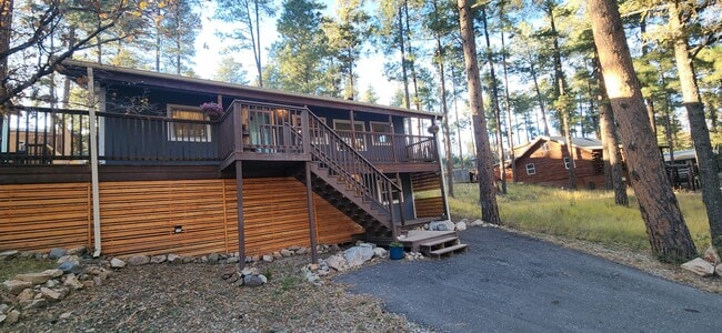 Building Photo - 403 Brady Canyon Rd