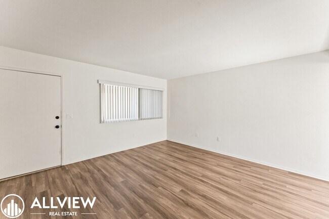 Building Photo - 17972 Baron Cir