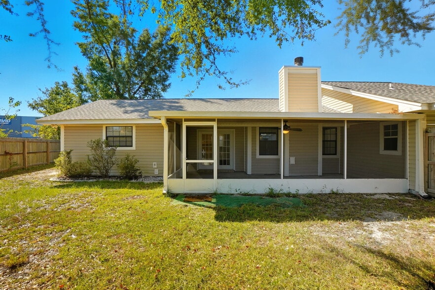 Building Photo - 2107 Geralo Ln