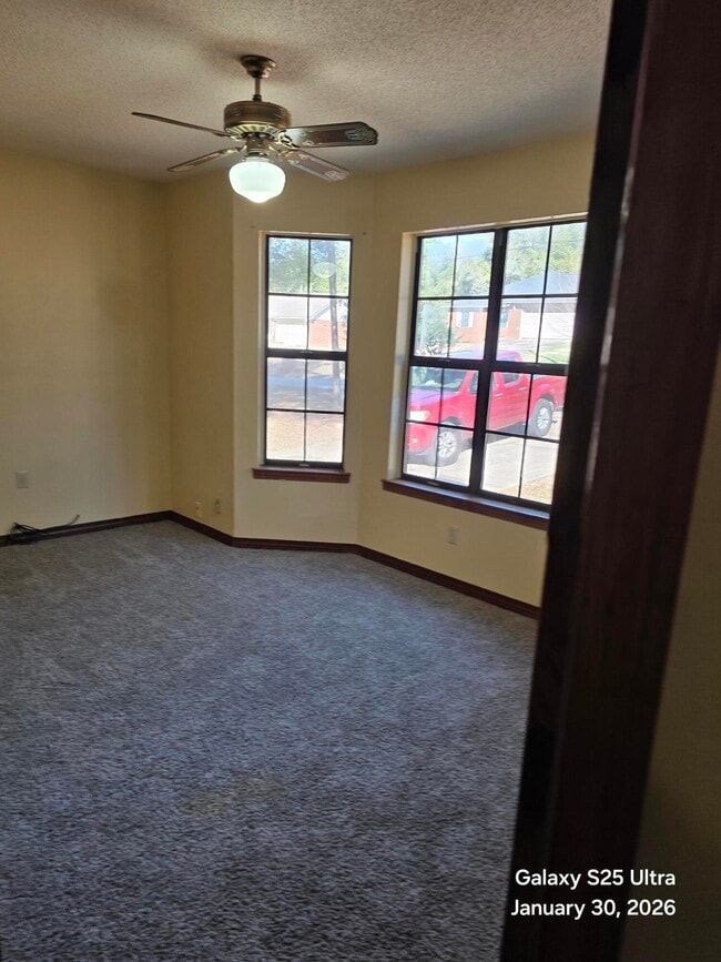 Building Photo - 121 Jacob Dr