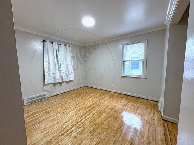 Building Photo - 25871 Oakland St