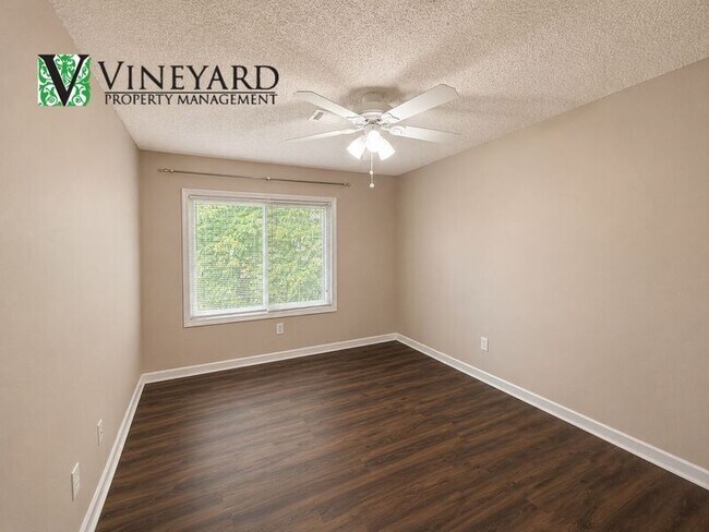 Building Photo - 5065 Sand Wedge Cir