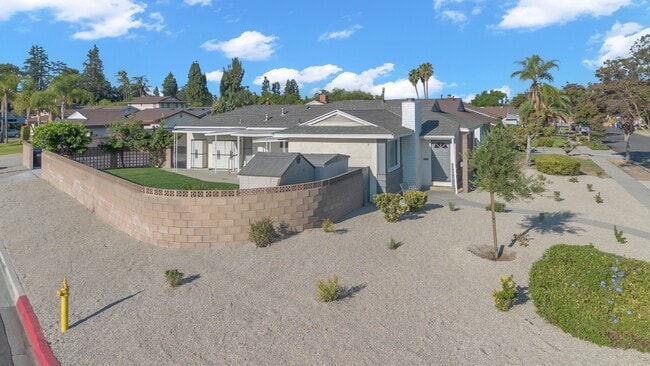 Building Photo - 11330 Cherrylee Dr