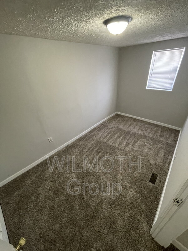 Building Photo - 37 N Randolph St