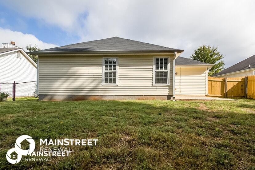 Building Photo - 117 Poplar Pointe Terrace