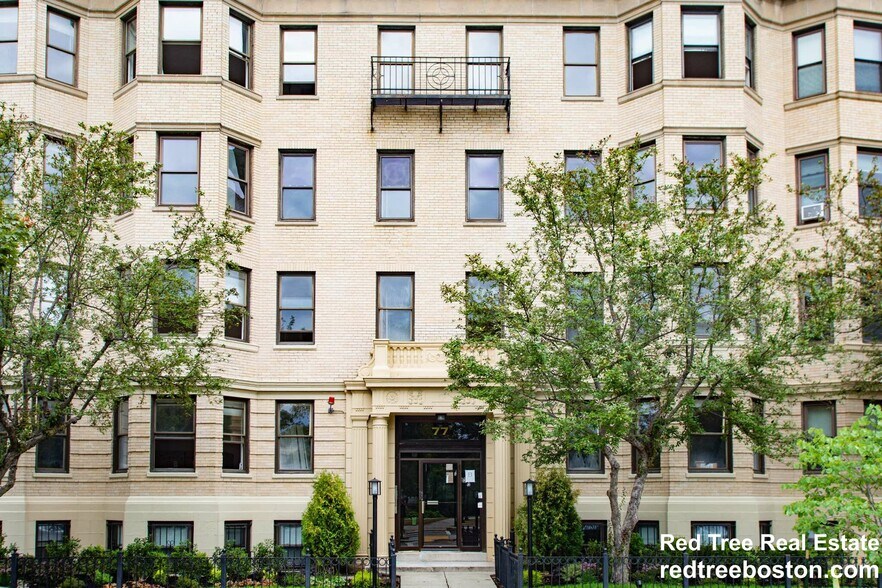 Building Photo - 85 Park Dr