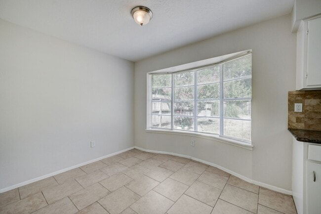 Building Photo - Home in Cypress for Lease! Move-in Ready!