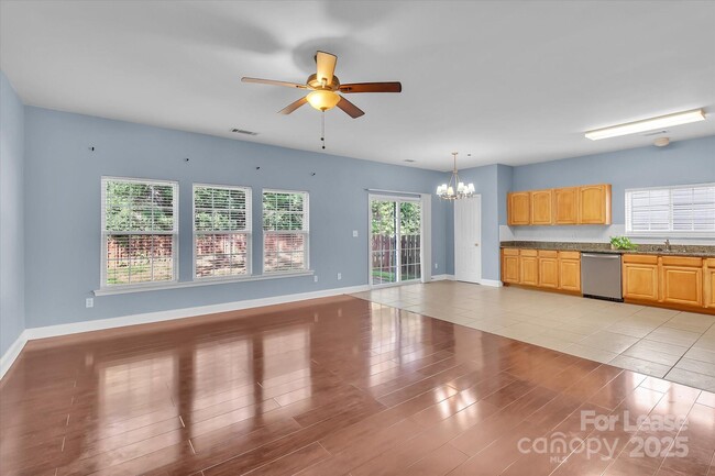 Building Photo - 15635 Normans Landing Dr