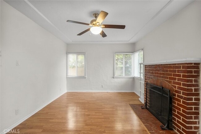 Building Photo - 2214 Rockefeller Ln